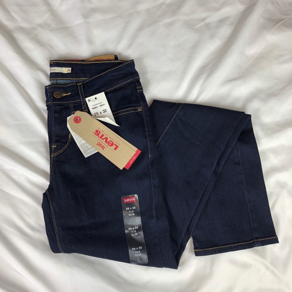 Levis Dark Wash Slim 712 Jeans